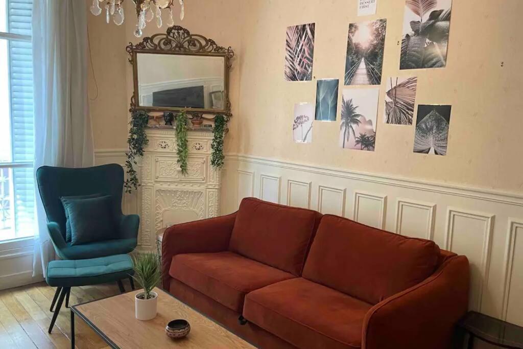 Appartment Close To Monuments Париж Екстериор снимка